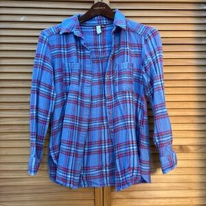 Pilcro Blue and Red Plaid flannel small